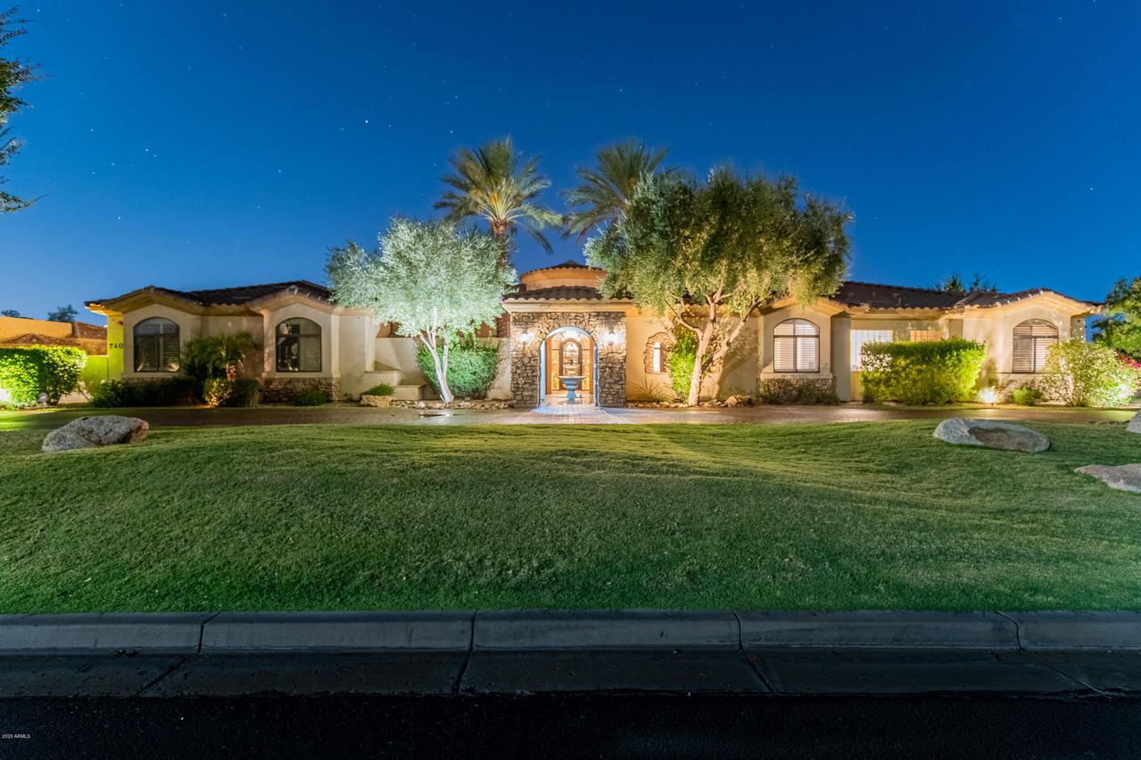 24008 N 73rd Ln., Peoria, AZ 85383