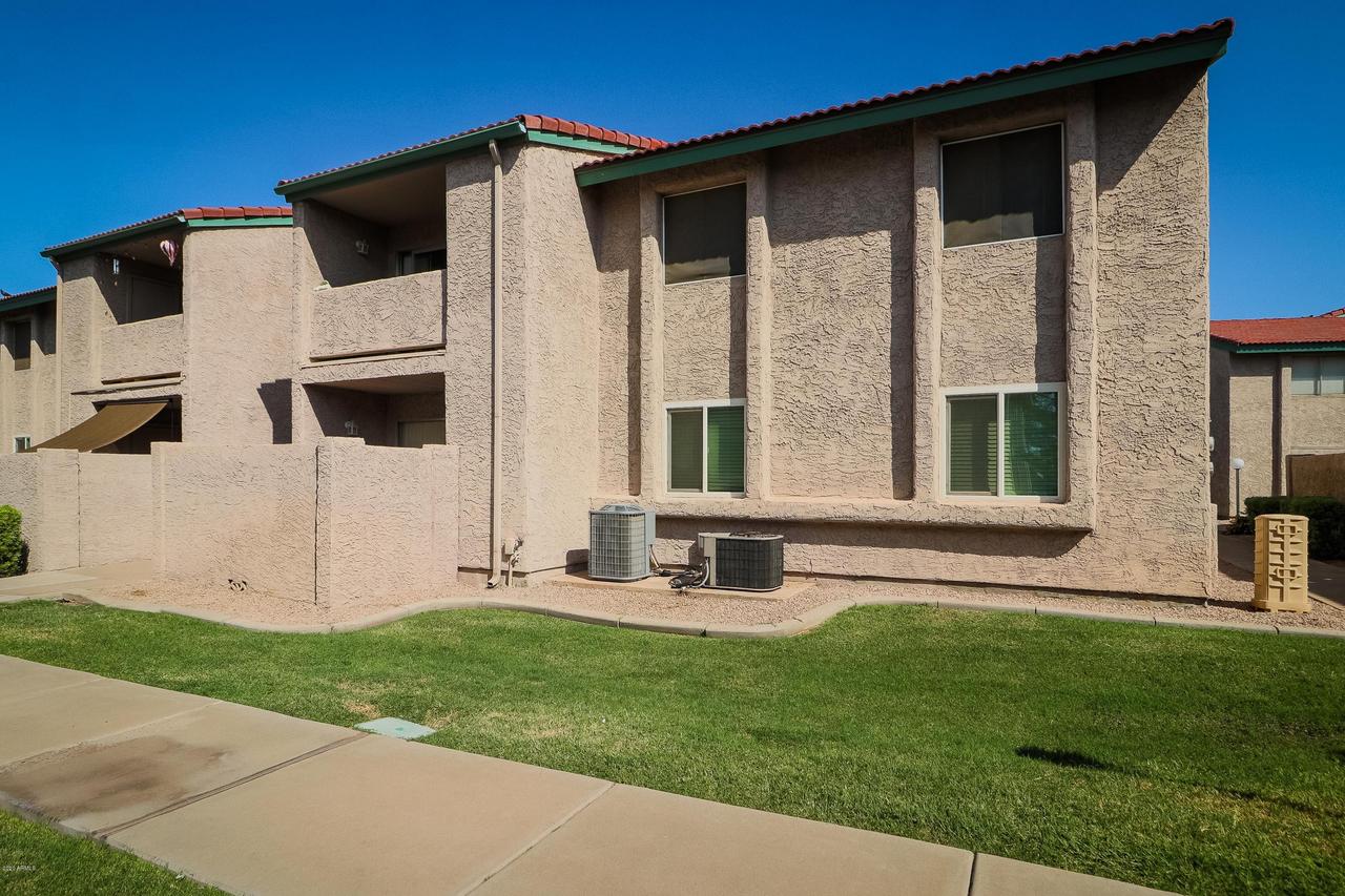 623 W Guadalupe Rd. #132, Mesa, AZ 85210