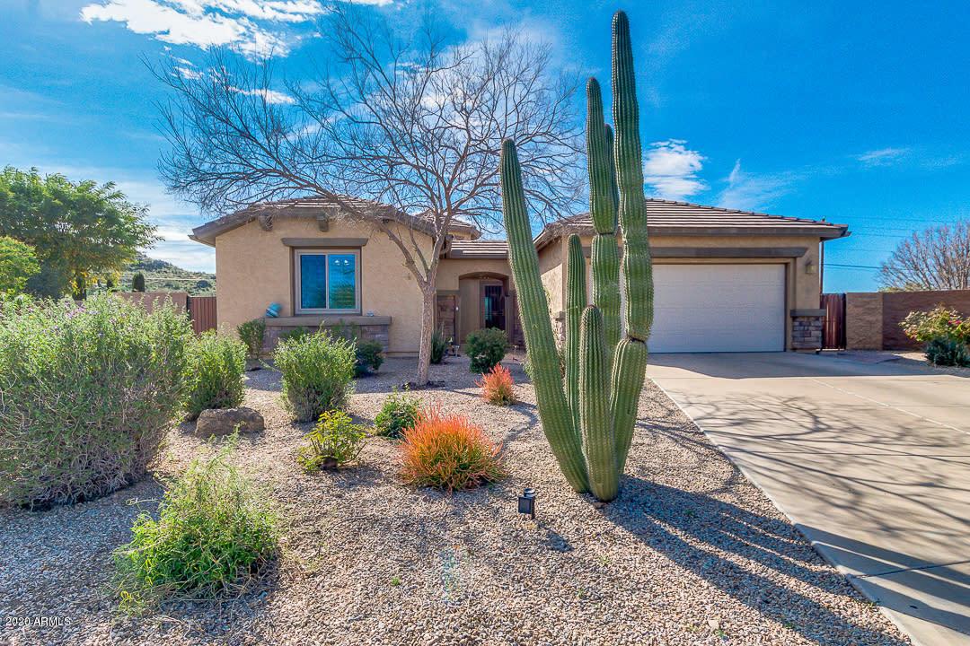 1213 W Cutleaf Cir., San Tan Valley, AZ 85143