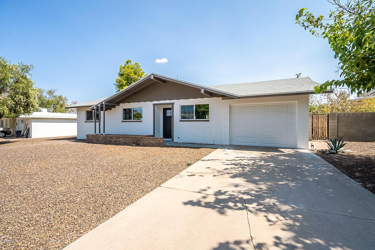 10647 N 39th St., Phoenix, AZ 85028