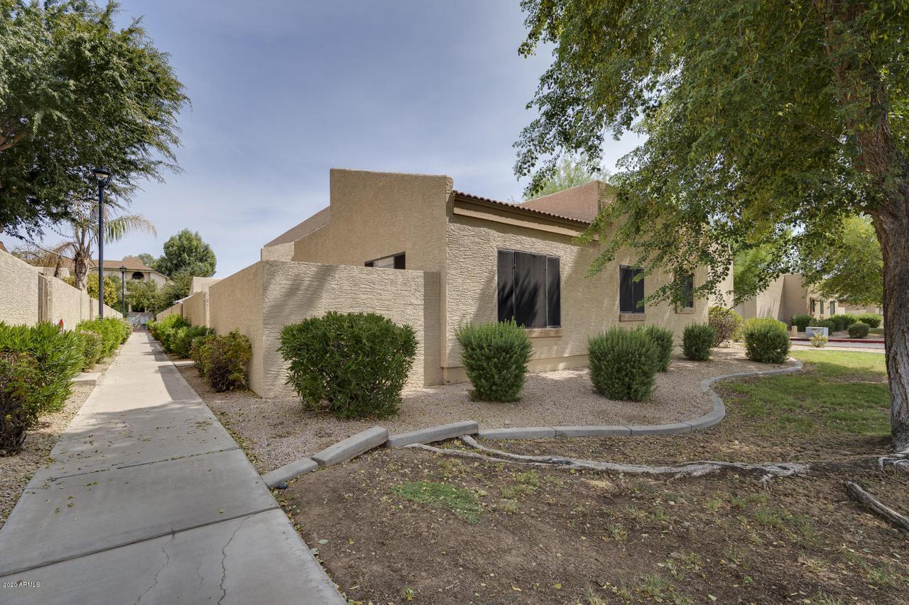 4746 W Golden Ln., Glendale, AZ 85302
