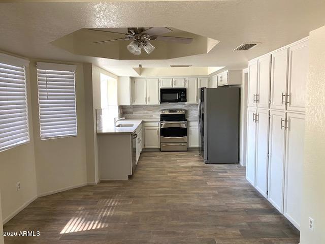 5345 W Shaw Butte Dr., Glendale, AZ 85304