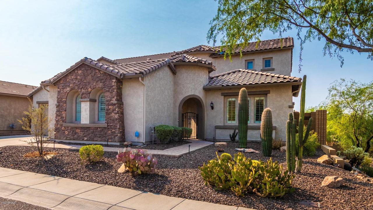 1615 W Red Fox Rd., Phoenix, AZ 85085