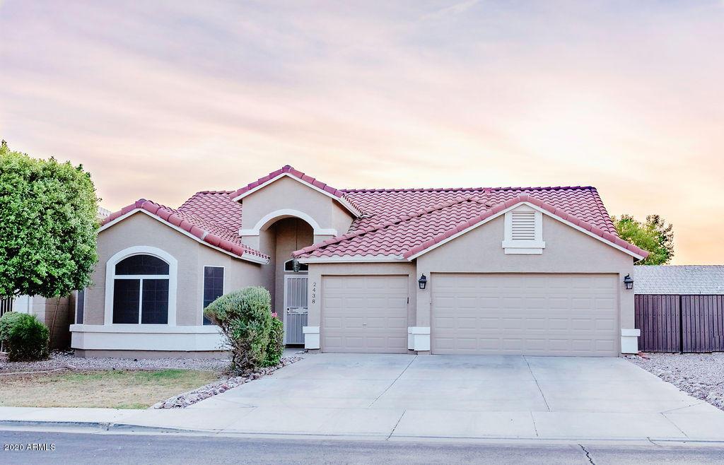 2438 S Roslyn, Mesa, AZ 85209