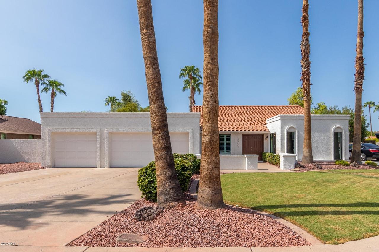 2242 S Catarina Cir., Mesa, AZ 85202