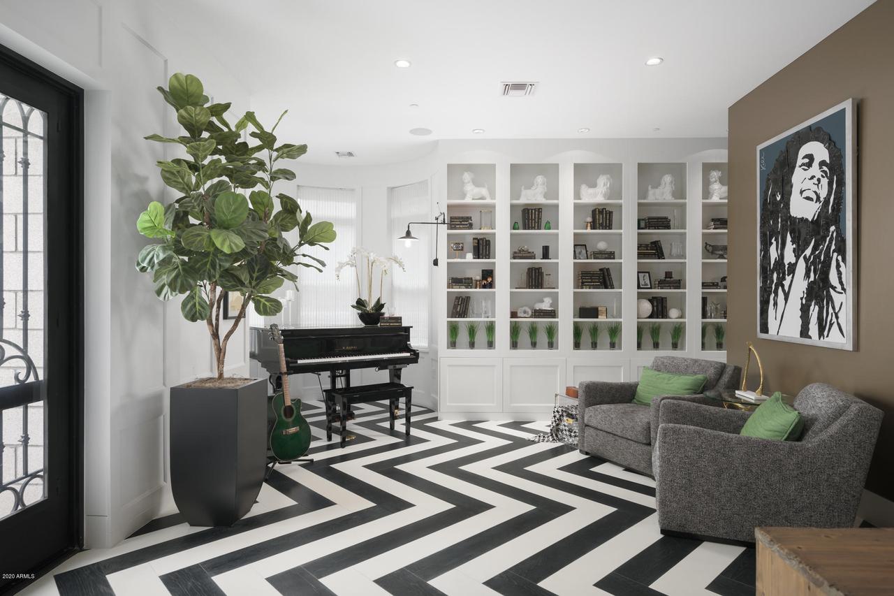 2017 N 1st Ave., Phoenix, AZ 85003