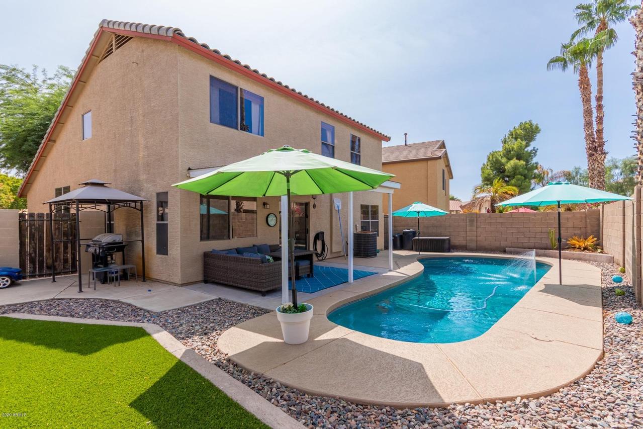 1818 E Milky Way, Gilbert, AZ 85296