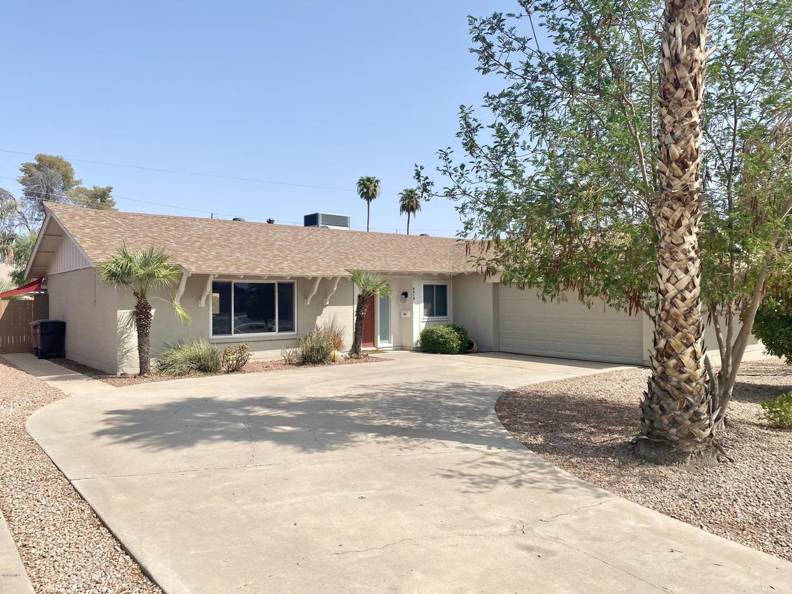 8414 E Crestwood Way, Scottsdale, AZ 85250