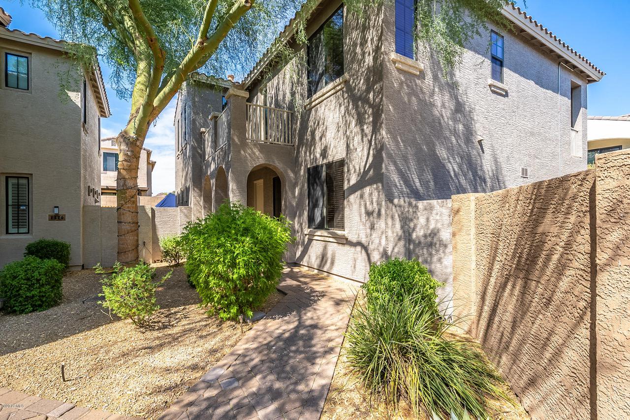 2322 W Sleepy Ranch Rd., Phoenix, AZ 85085