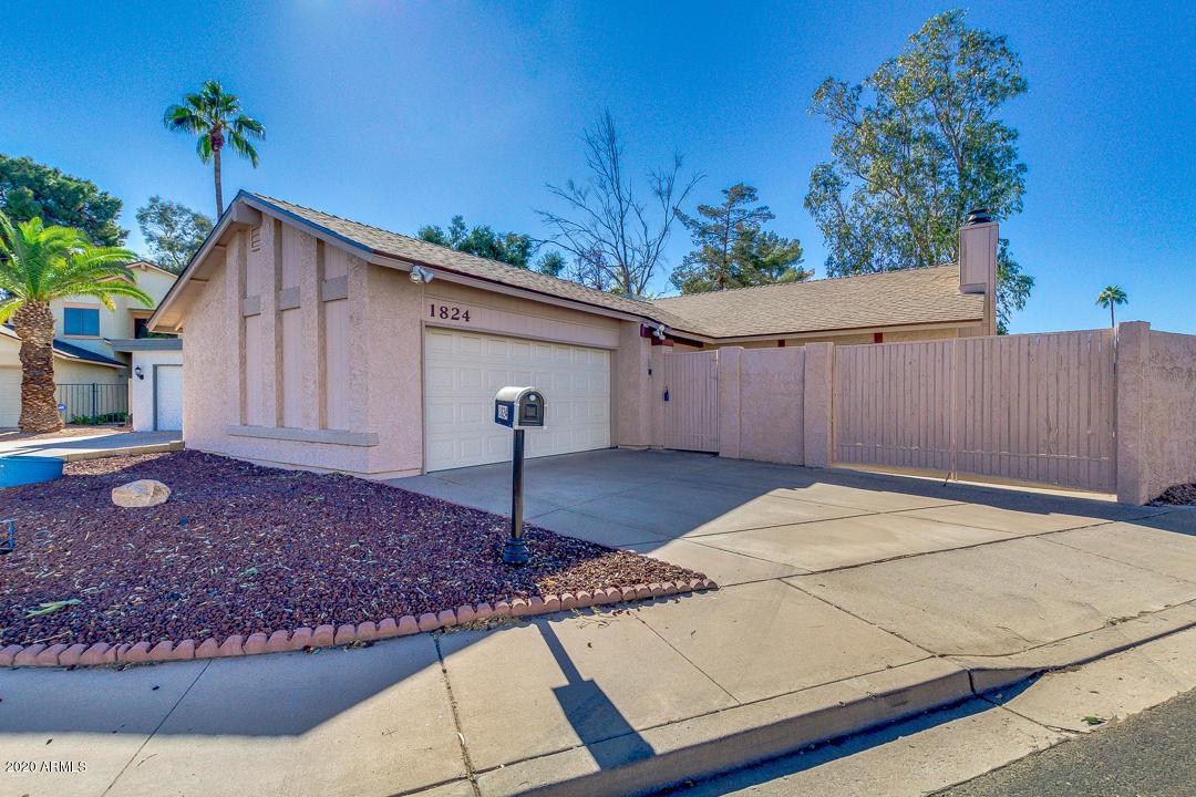 1824 S Cholla, Mesa, AZ 85202
