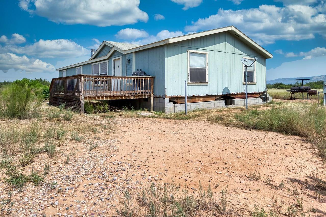 10865 S Tayahua St., Hereford, AZ 85615