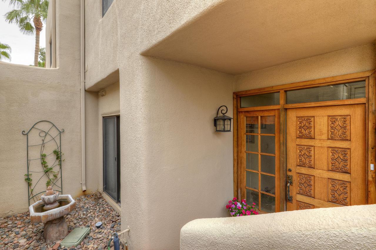 2913 E Keim Dr., Phoenix, AZ 85016