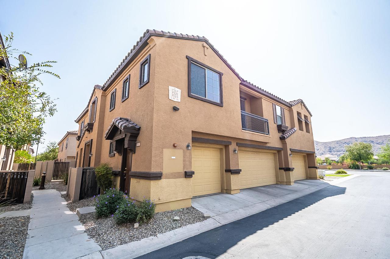 7517 S 30th Ter. #Lot 68, Phoenix, AZ 85042