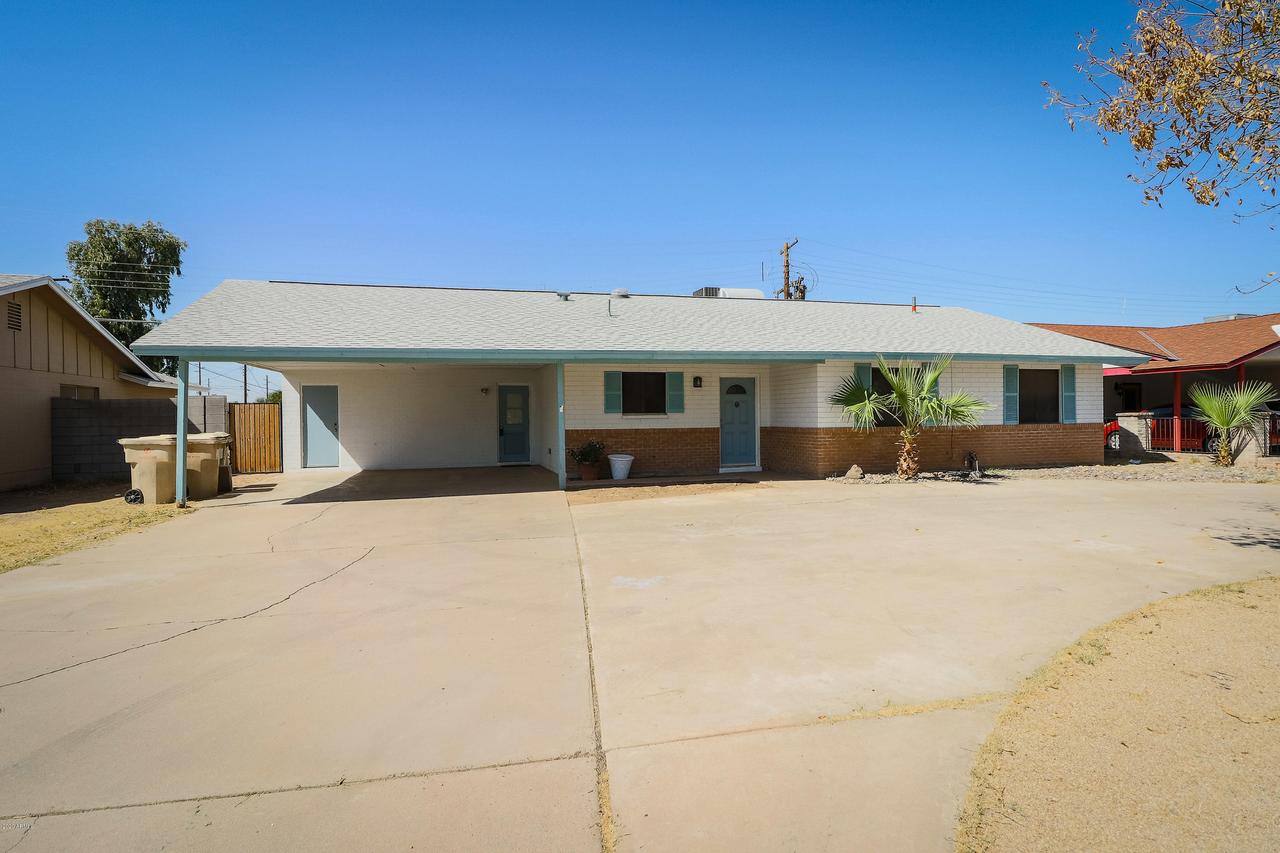 8018 N 55th Ave., Glendale, AZ 85302