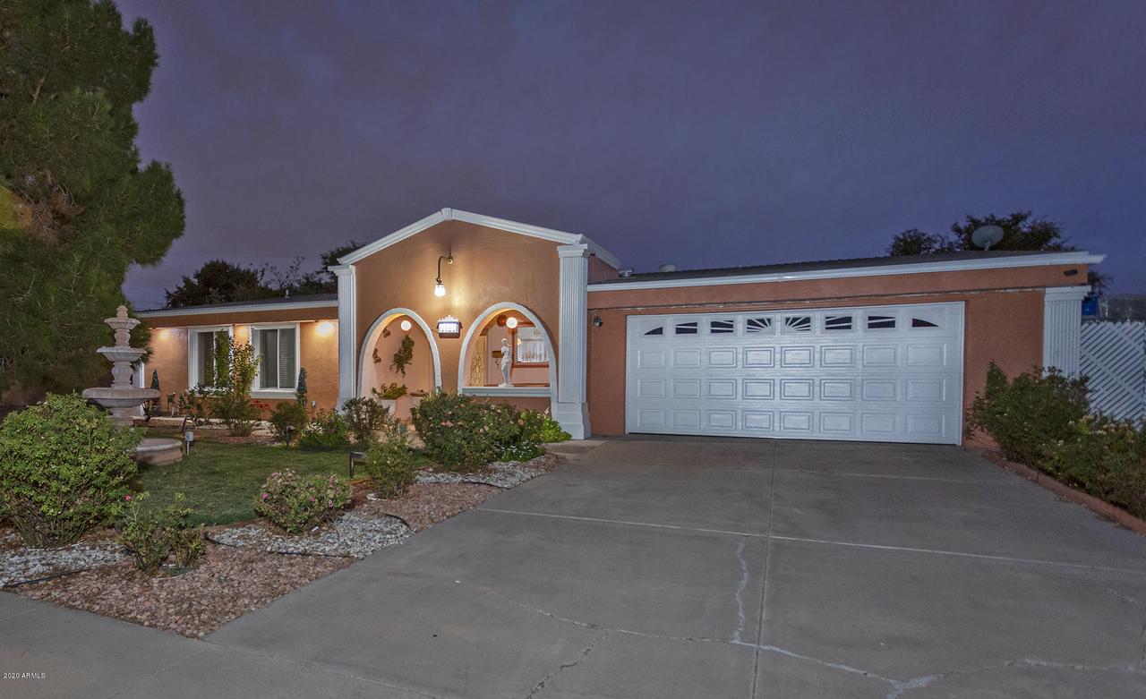 3925 W Barnes Ln., Phoenix, AZ 85051