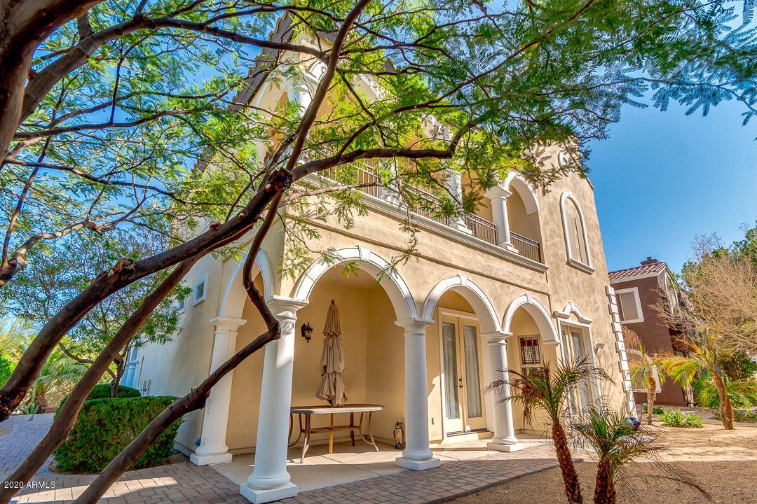 9808 S 3rd Ave., Phoenix, AZ 85041