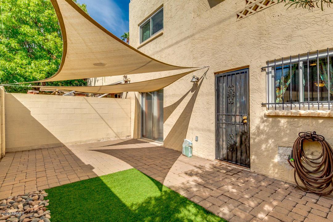 2215 E Catalina Dr., Phoenix, AZ 85016