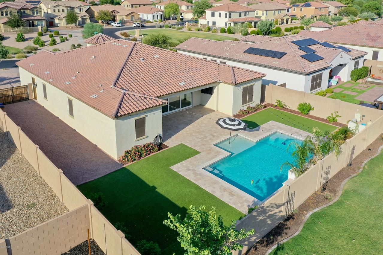 22315 E Creekside Dr., Queen Creek, AZ 85142