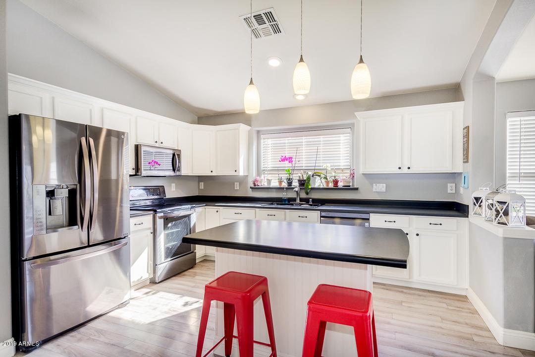 12451 W El Nido Ln., Litchfield Park, AZ 85340