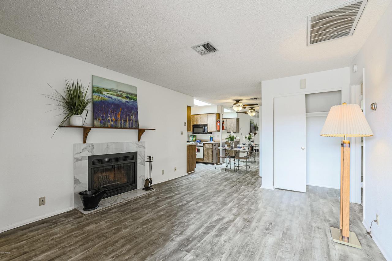 432 W Blackhawk Dr. #2, Phoenix, AZ 85027