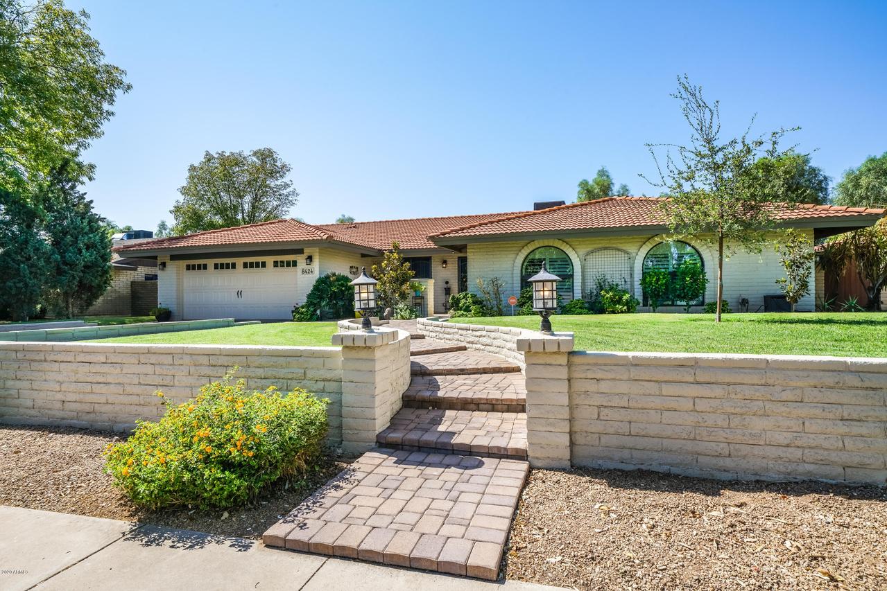 8424 N 18th Ave., Phoenix, AZ 85021
