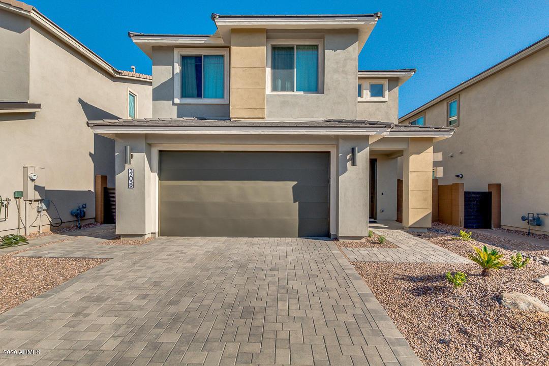 22039 N 28th Pl., Phoenix, AZ 85050