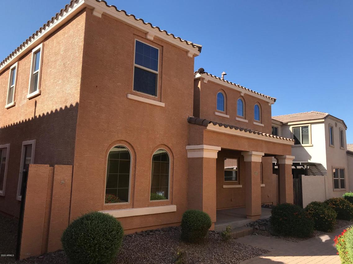 2235 S Buckaroo Tr., Gilbert, AZ 85295