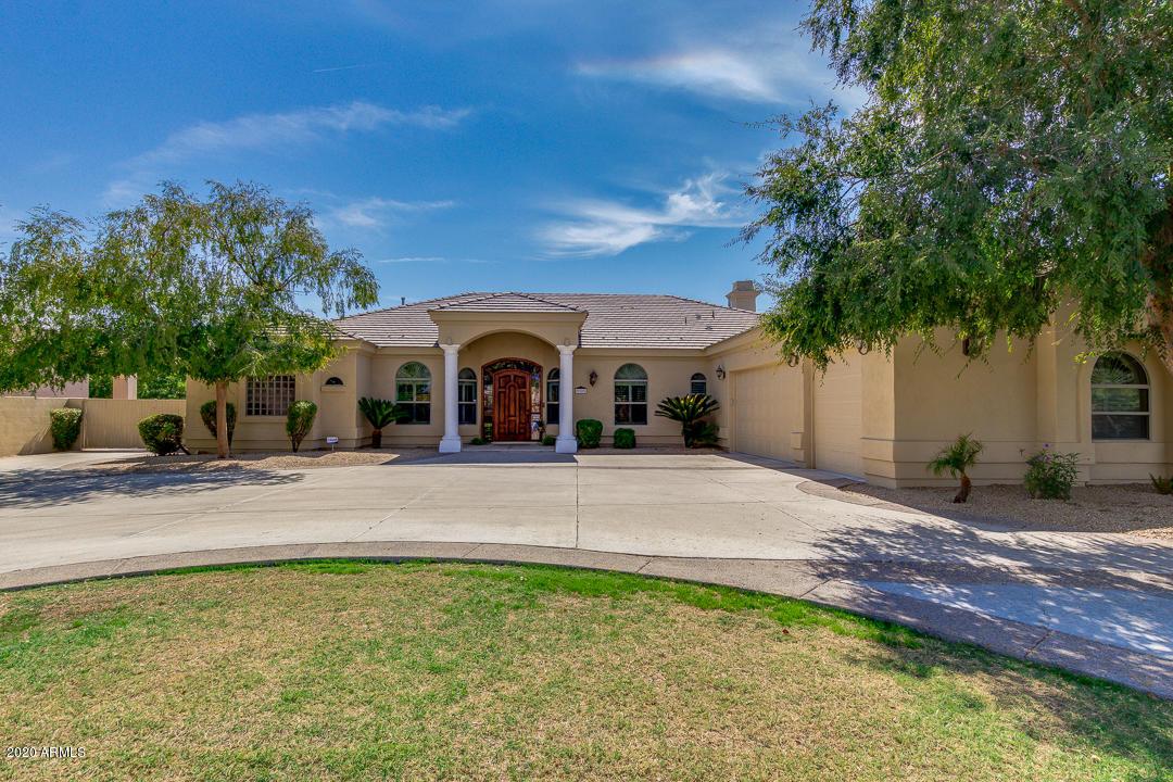 915 E Valencia Dr., Phoenix, AZ 85040