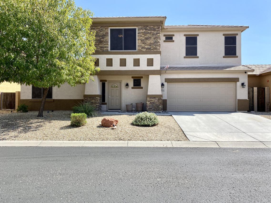 7377 W Tierra Buena Ln., Peoria, AZ 85382
