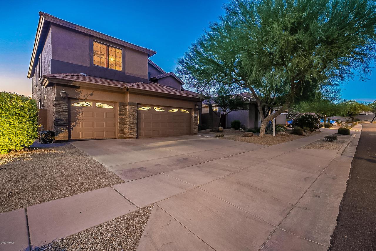 35734 N 32nd Ln., Phoenix, AZ 85086