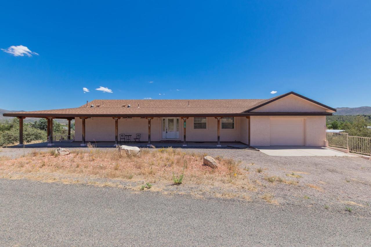 18506 S Country Club Dr., Peeples Valley, AZ 86332