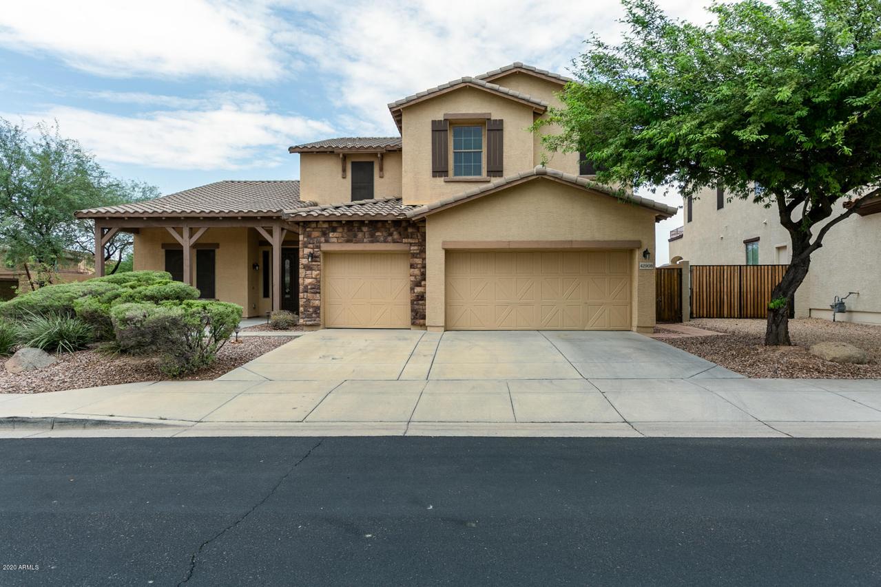 42908 N 46th Ave., New River, AZ 85087