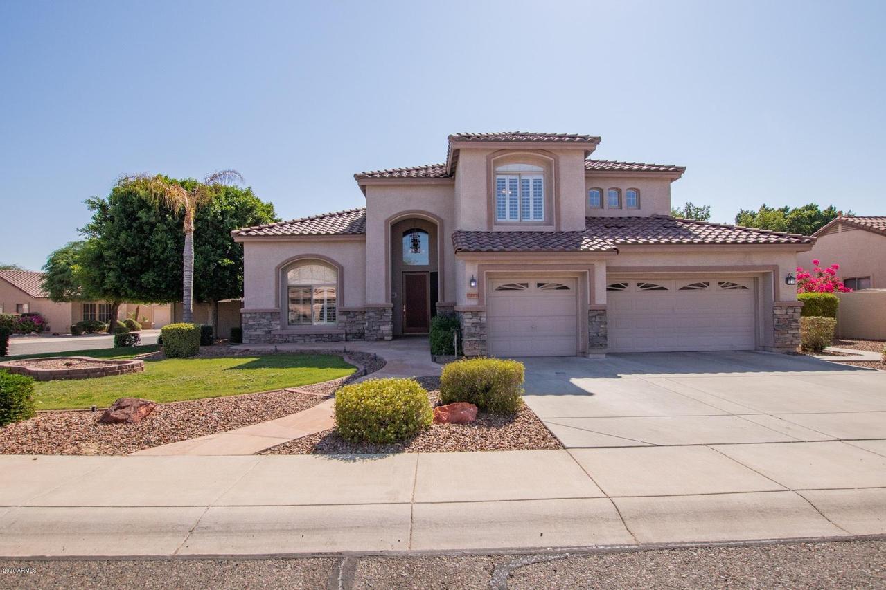 7207 W Lone Cactus Dr., Glendale, AZ 85308