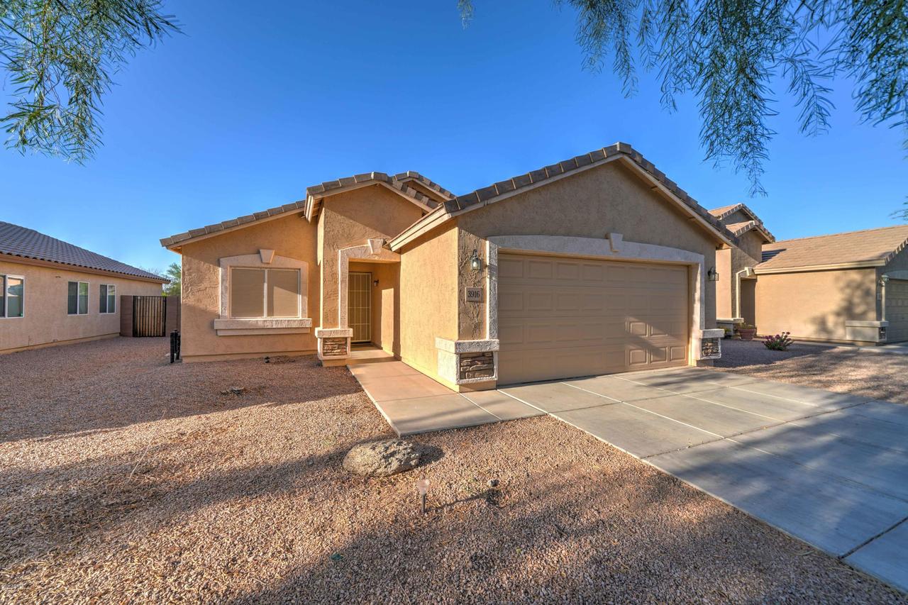 3916 E Pinto Valley Rd., San Tan Valley, AZ 85143
