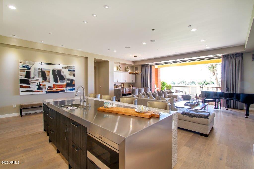 2 E Biltmore Estate #101, Phoenix, AZ 85016