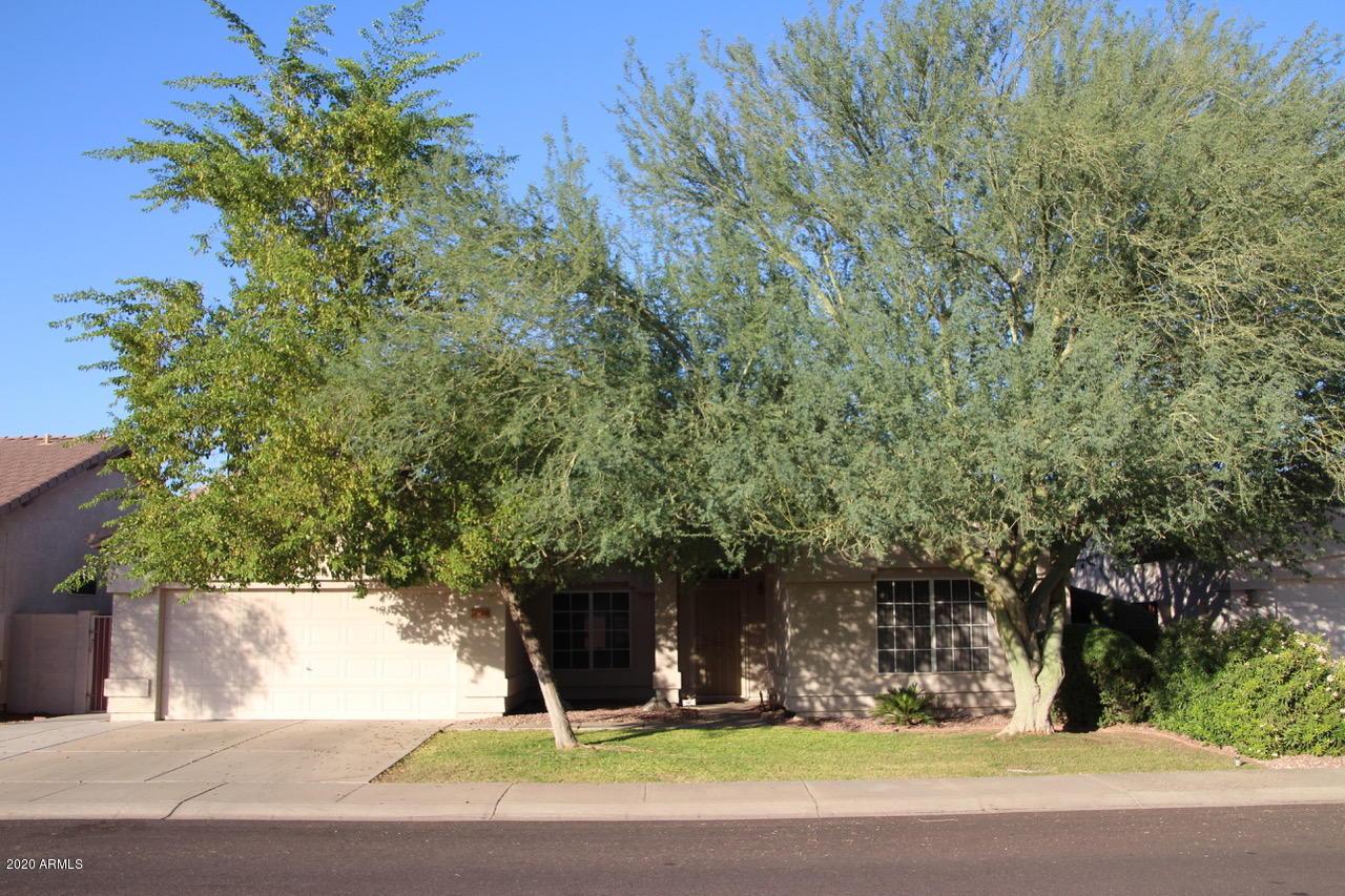 14828 W Juneberry Way, Surprise, AZ 85374
