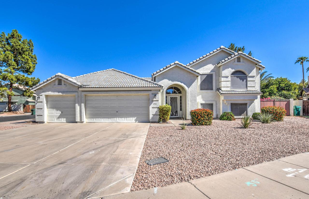 1755 E Enrose St., Mesa, AZ 85203