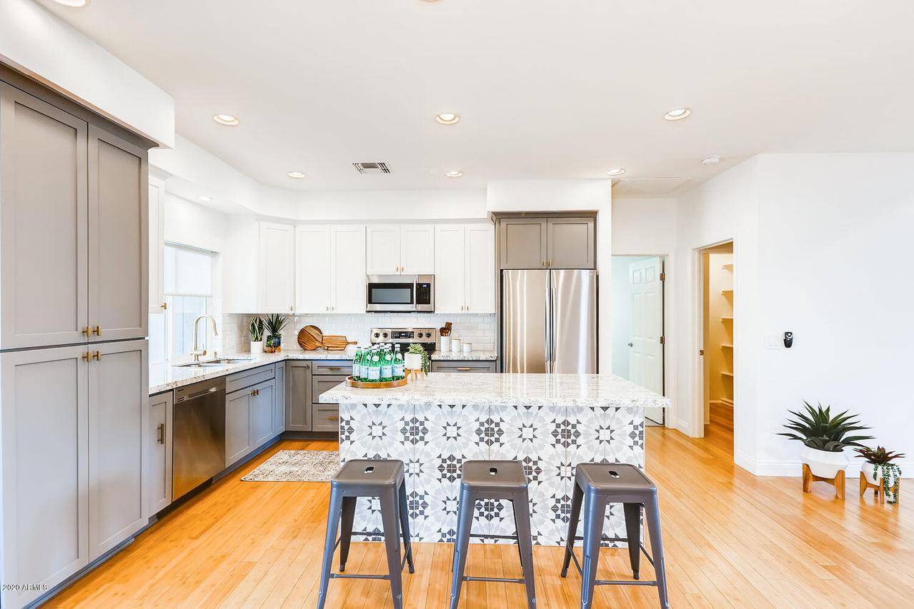 2234 E Roma Ave., Phoenix, AZ 85016