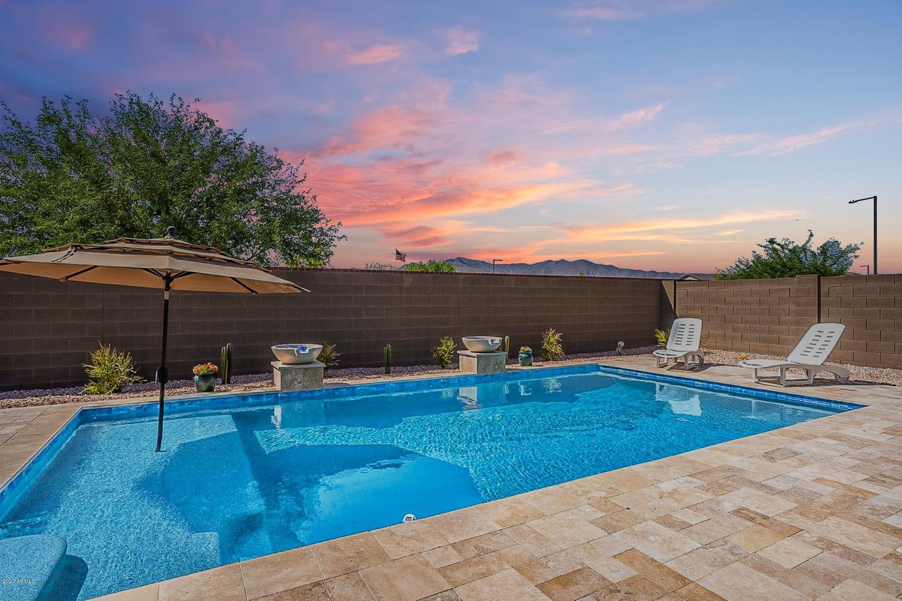 5526 N 188th Ln., Litchfield Park, AZ 85340