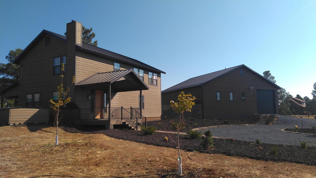 2274 Spitfire Cir., Overgaard, AZ 85933