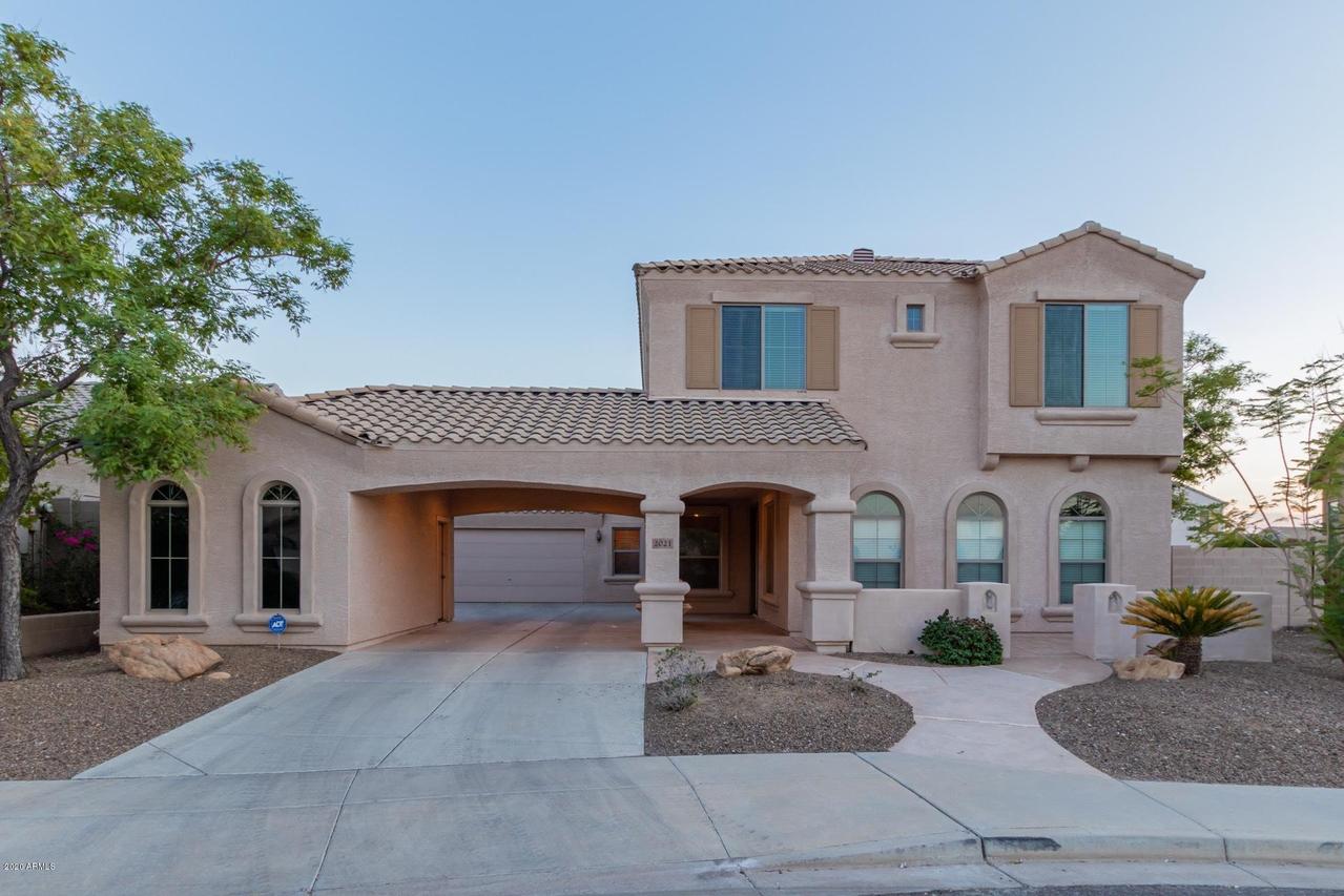 2021 W Nadine Way, Phoenix, AZ 85085