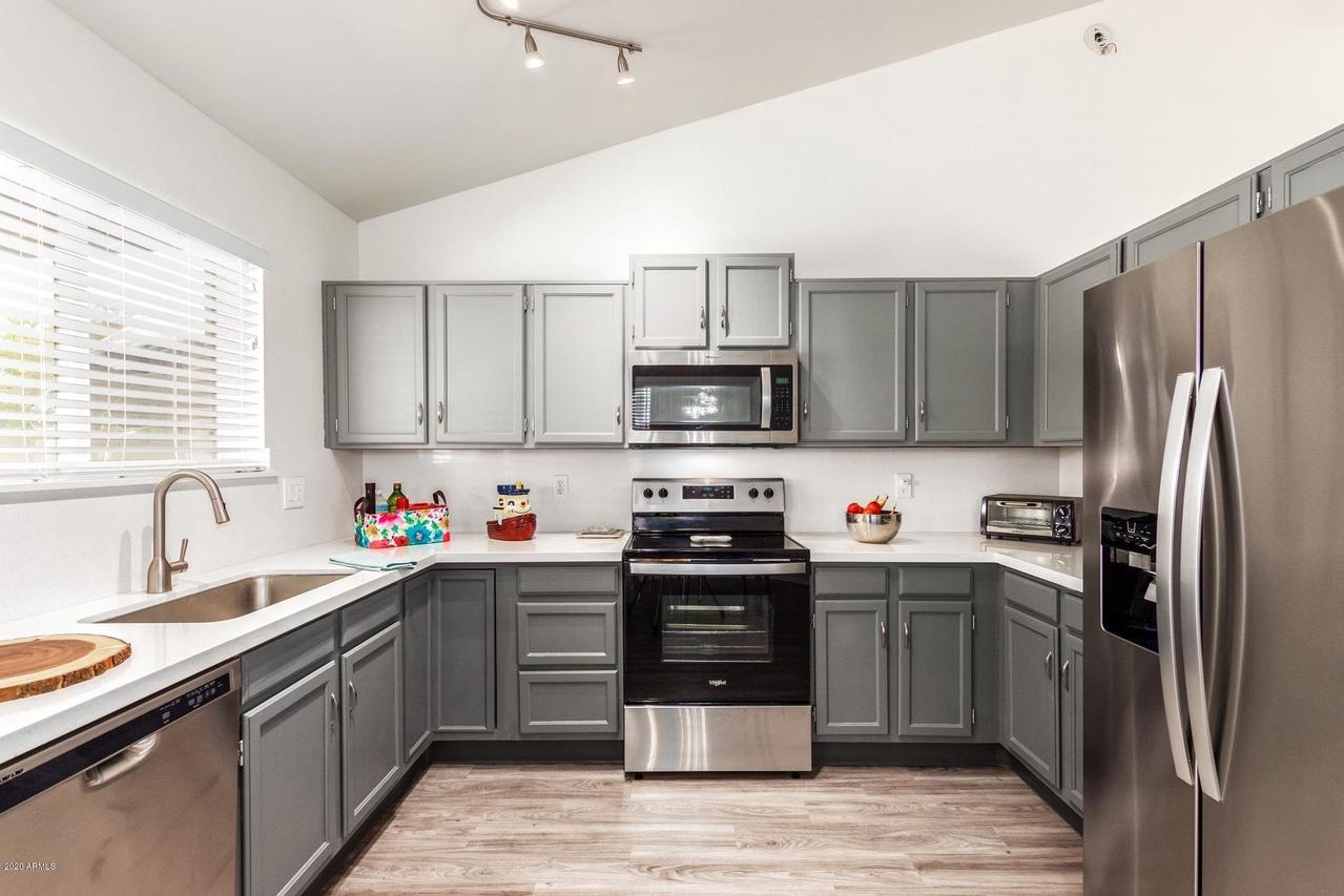 1111 N 64th St. #17, Mesa, AZ 85205