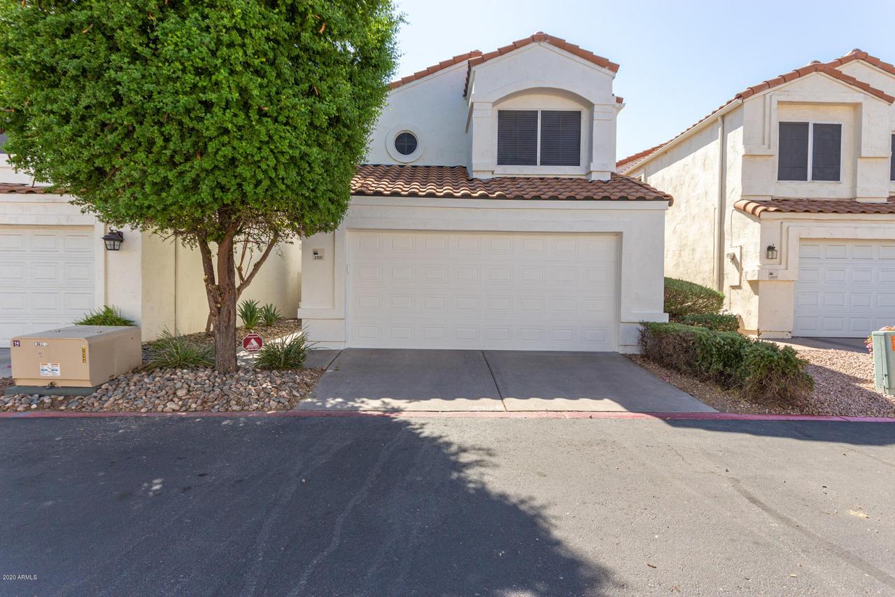 2331 E Gelding Dr., Phoenix, AZ 85022