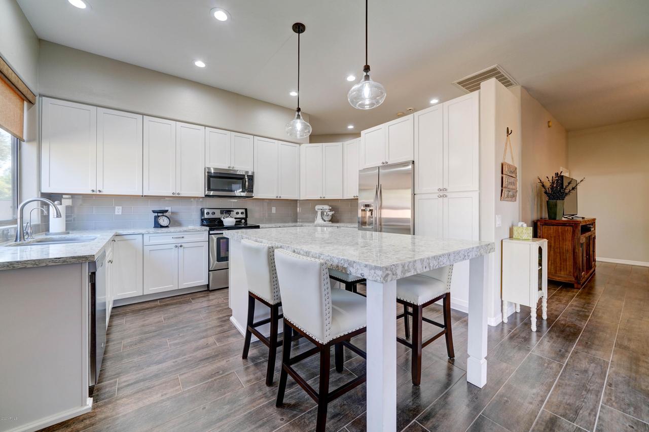 810 E Sheffield Ave., Chandler, AZ 85225