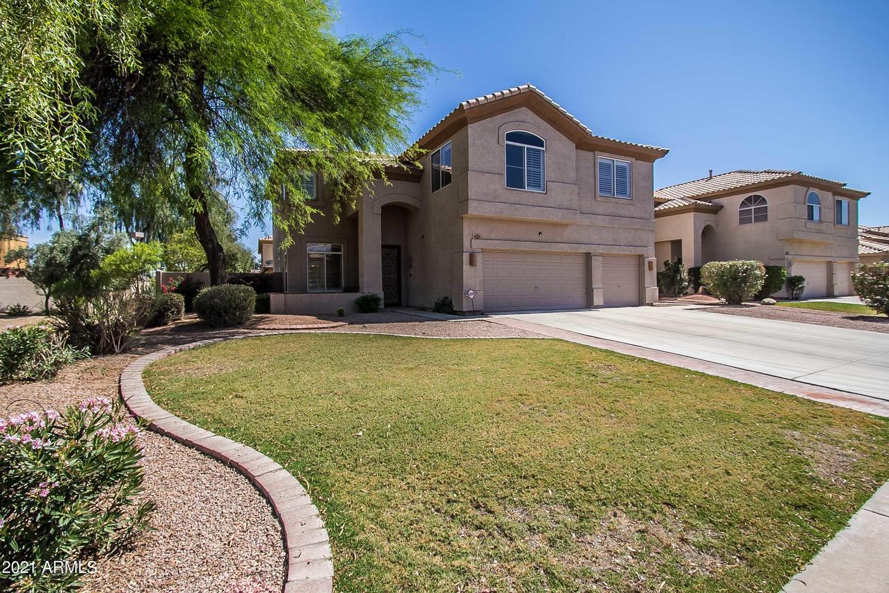 575 E Yvonne Ln., Tempe, AZ 85284