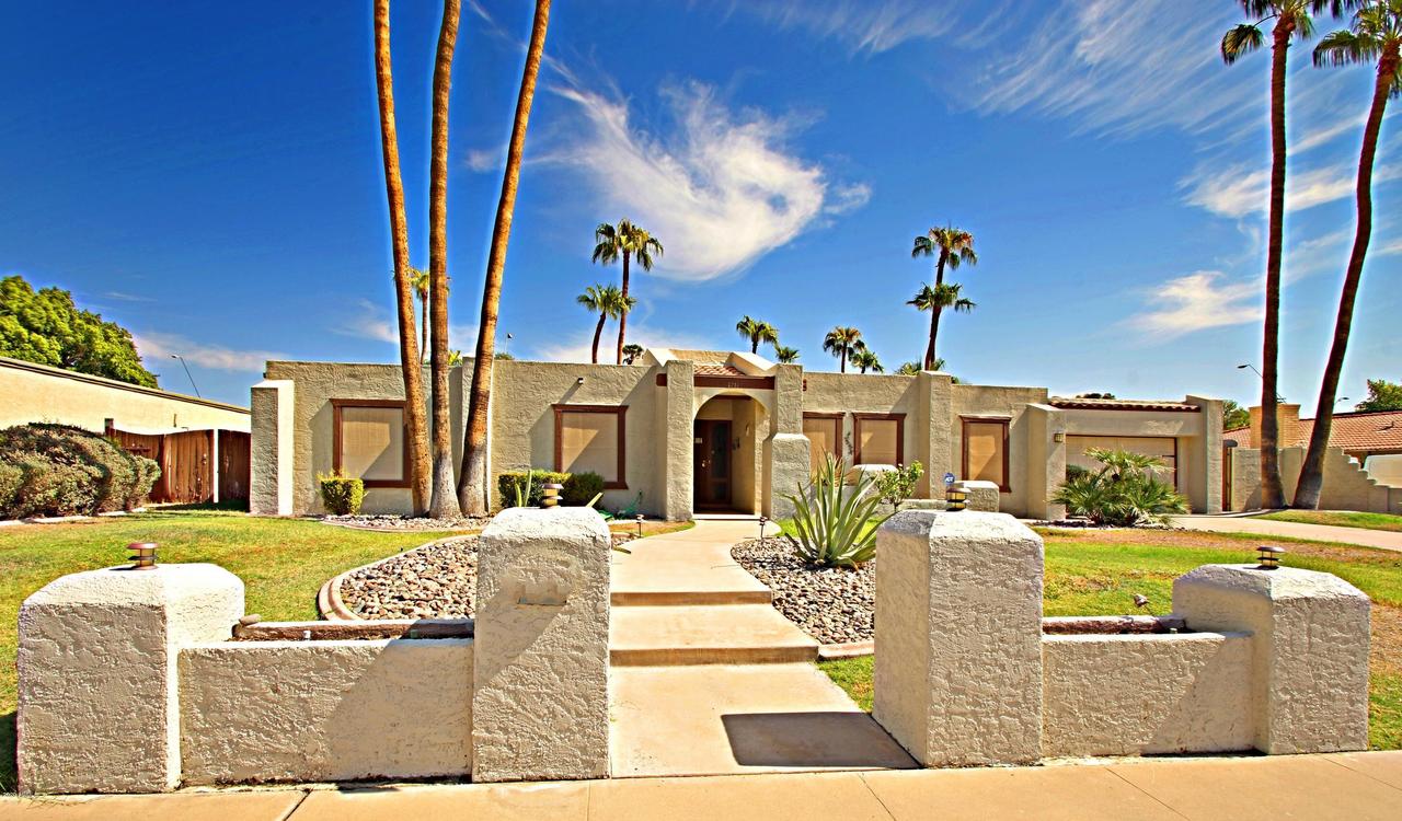 1211 W Esplanade St., Mesa, AZ 85201