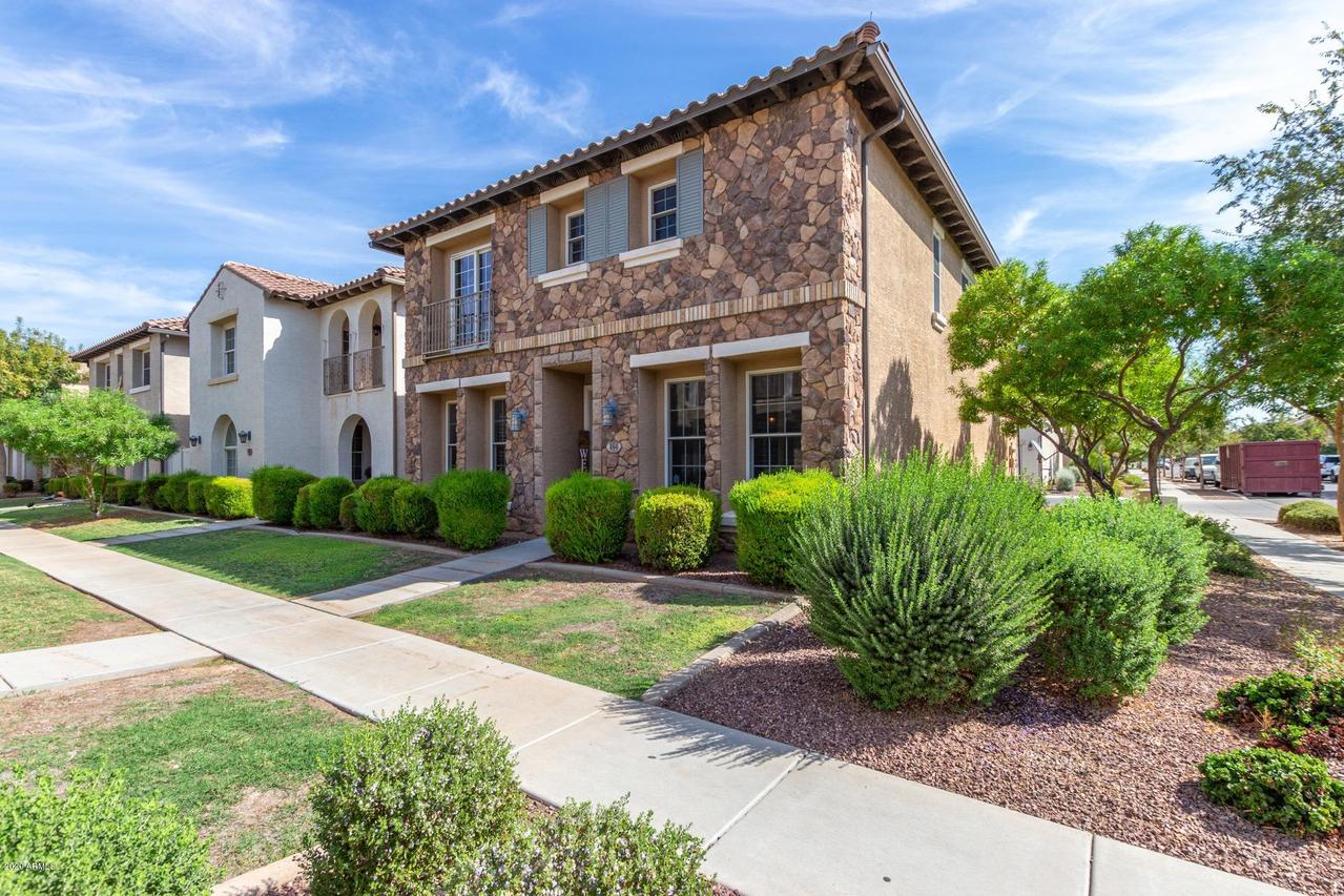 866 S Huish Dr., Gilbert, AZ 85296