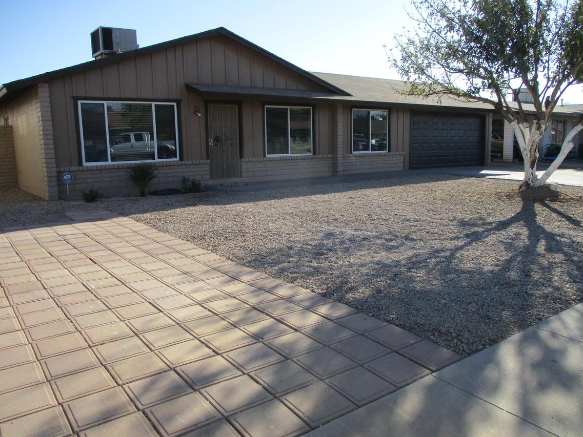 8945 W Turney Ave., Phoenix, AZ 85037