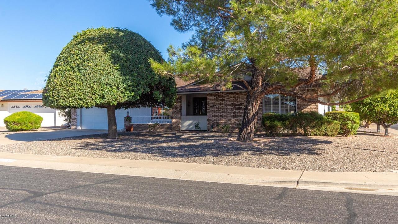 18413 N 96th Ave., Sun City, AZ 85373