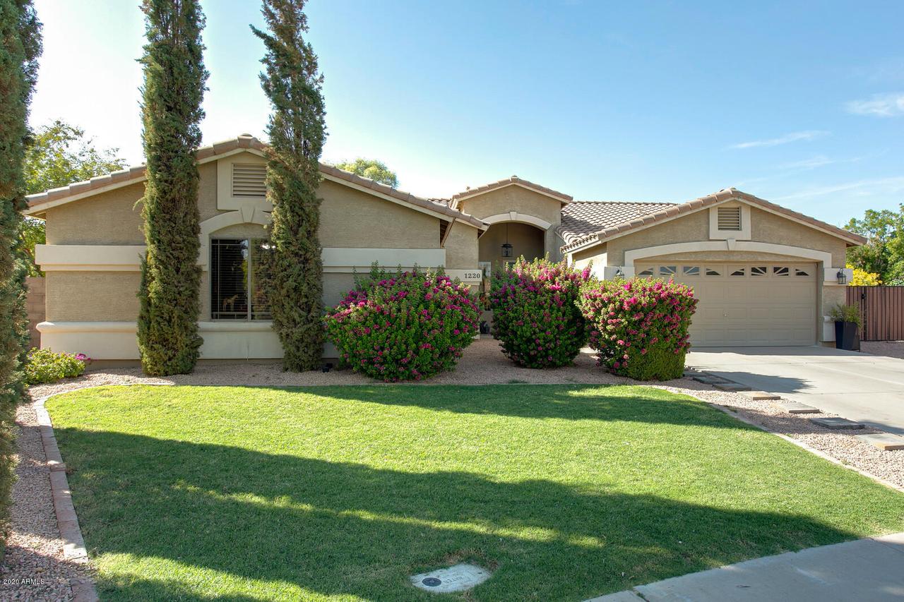 1220 E Orchid Ct., Gilbert, AZ 85296